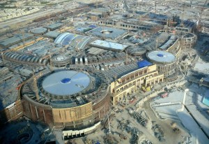 Dubai_Mall_Under_Construction_on_27_November_2007