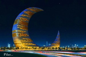 estrac-rascacielost-crescent-moon-tower-dubai-1330998948